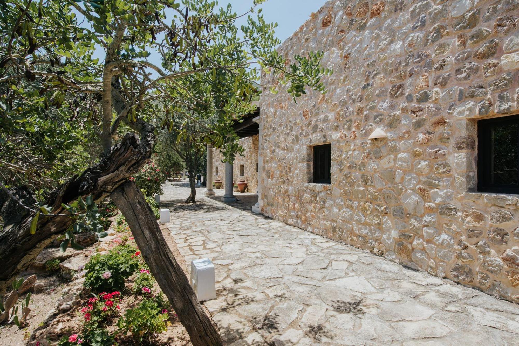Villa & Guesthouse Paissa D'En Bernat Cala Tarida  Eksteriør billede