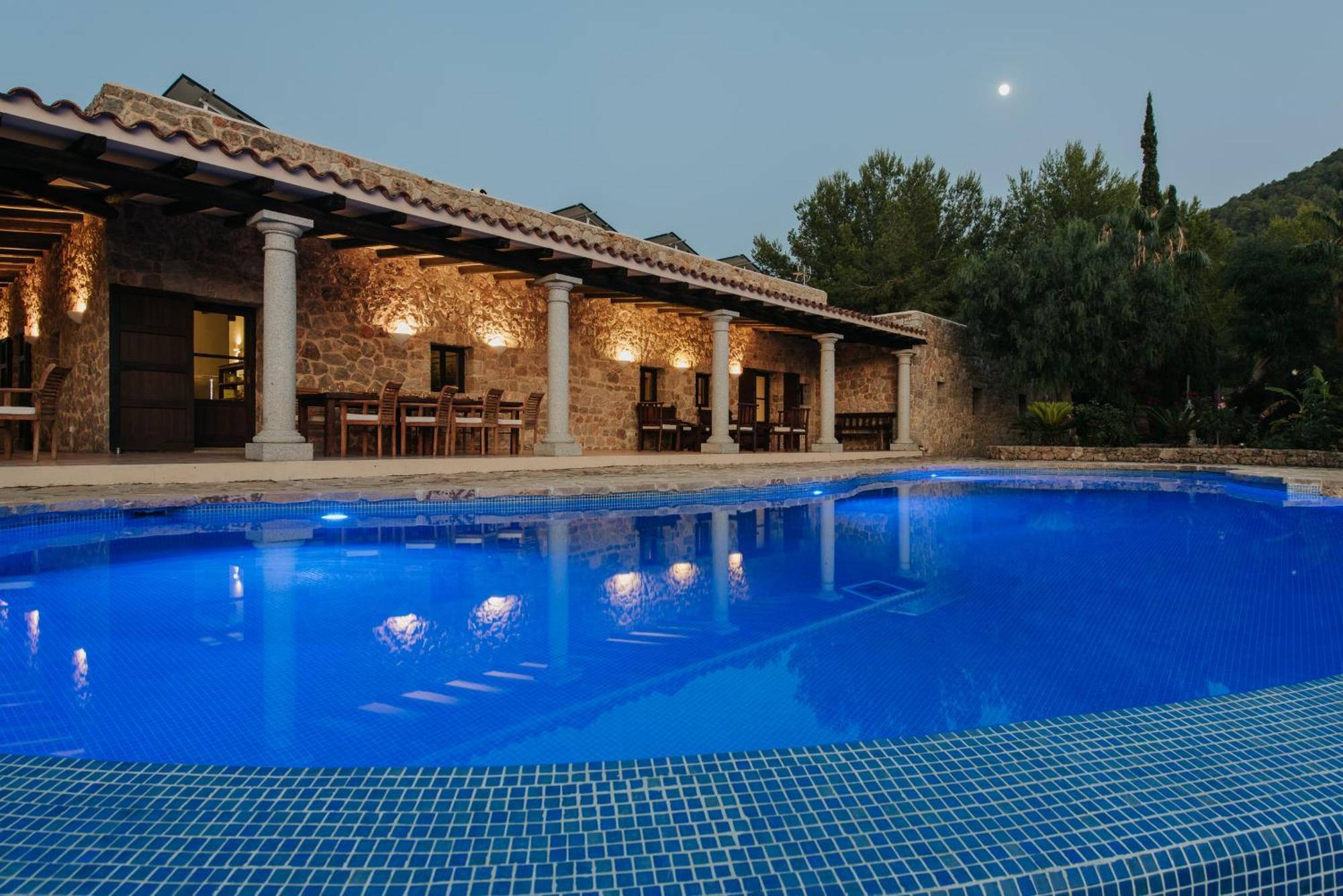 Villa & Guesthouse Paissa D'En Bernat Cala Tarida  Eksteriør billede